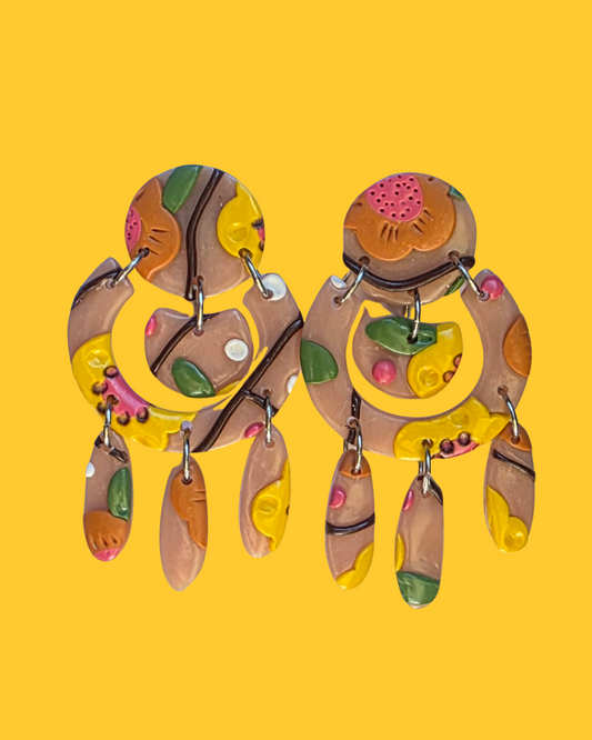 ITTY BIGGY BETTY'S ~ Magic dirt